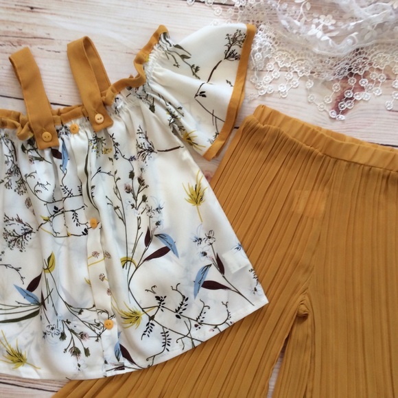 Boutique Girls Retro 2pc Outfit - Picture 4 of 4